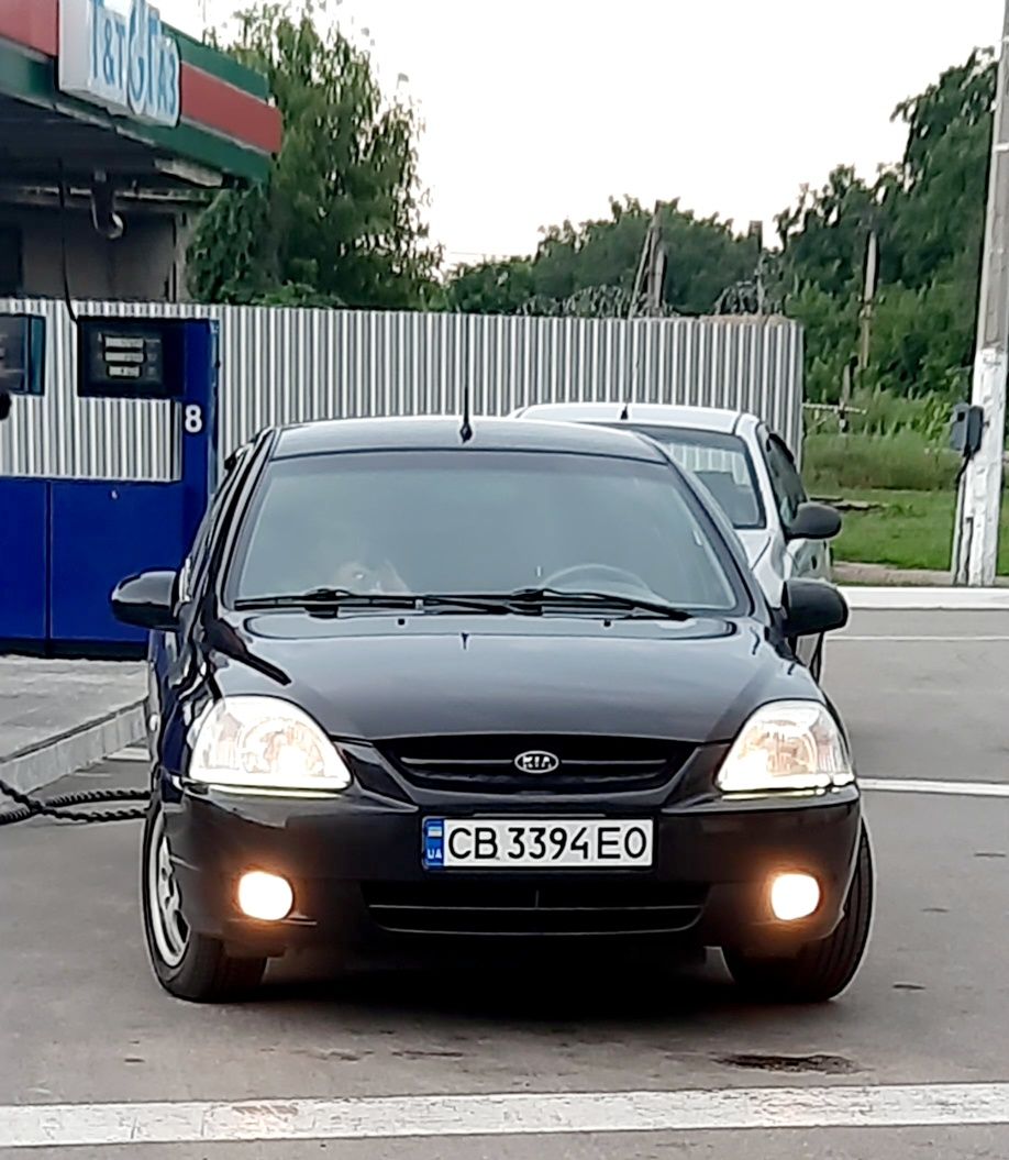Kia Rio універсал.