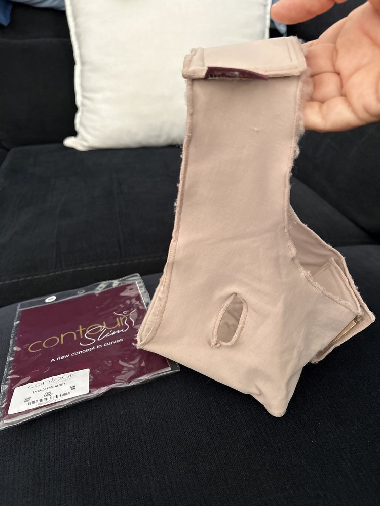 Faixa cinta modeladora facial Contour Slim usada