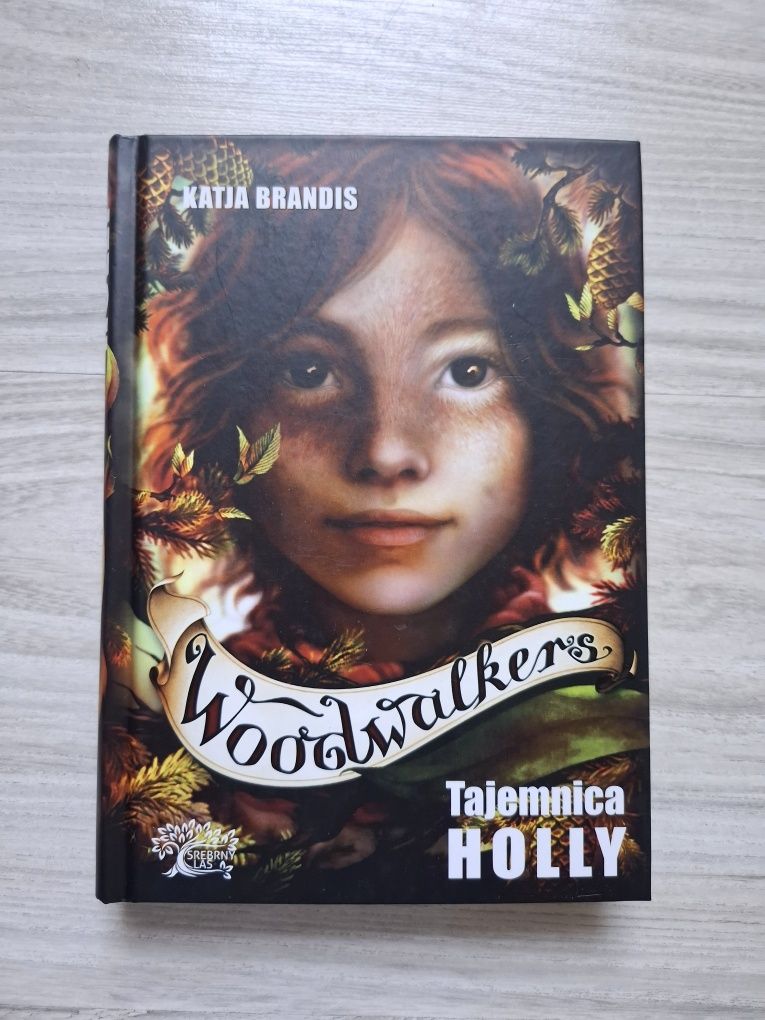 "Tajemnica Holly" Katja Brandis