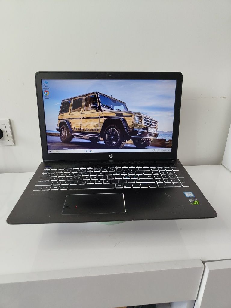 Ігровий ноутбук 15.6 HP 15CB011no/GTX 1050 4 ГБ/i7 7700hq/16 гб/SSD256