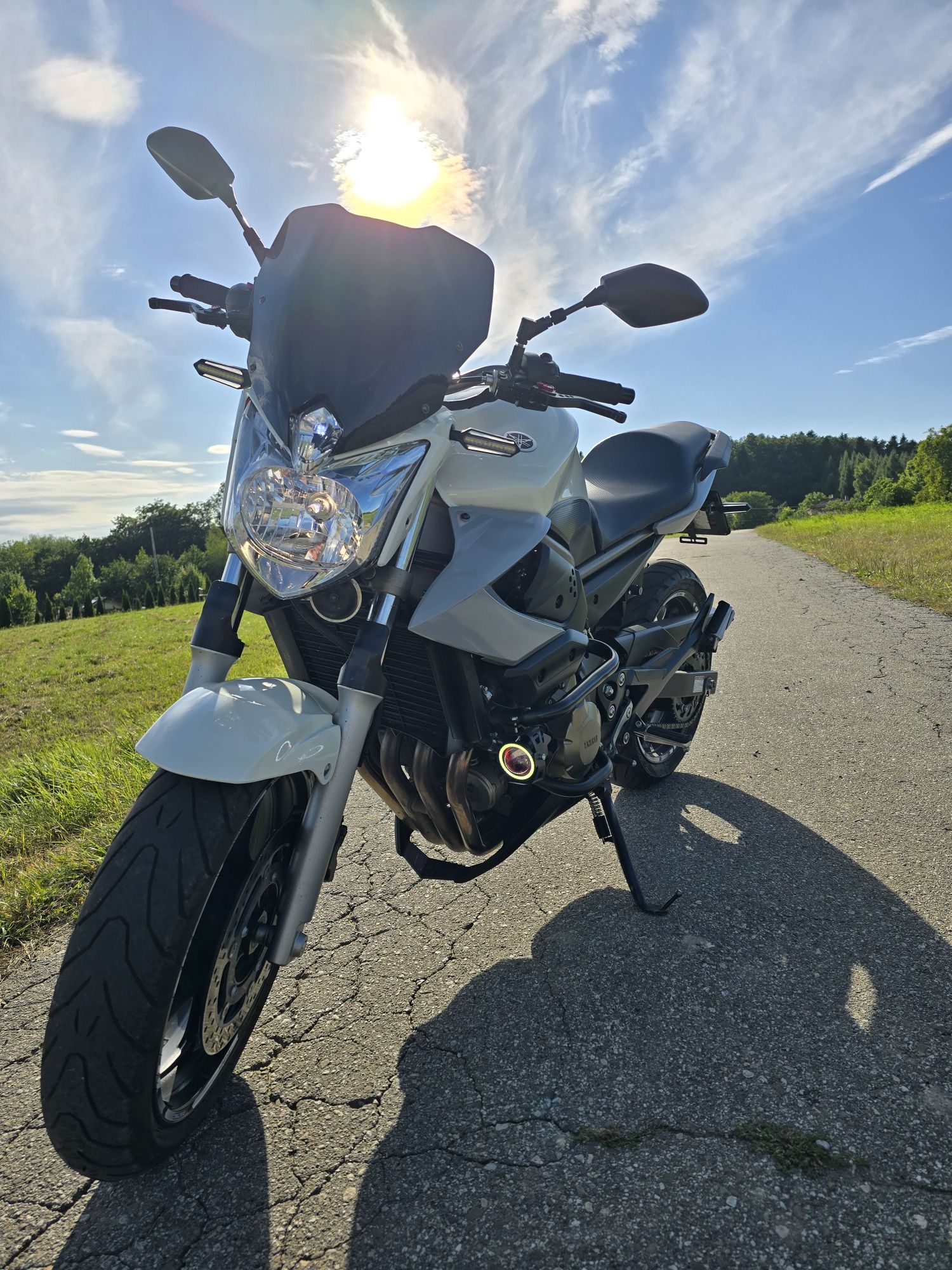 Sprzedam Yamaha XJ6 N