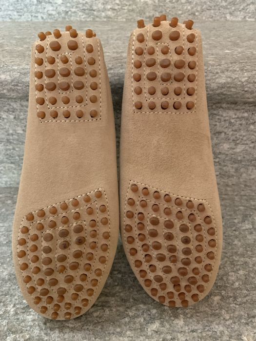 Zamszowe mokasyny Tod’s rozmiar 36