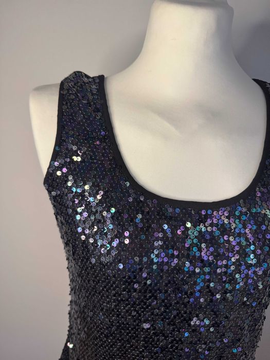 NOWA cekinowa koszulka na grubych ramiączkach PARPHRASE L