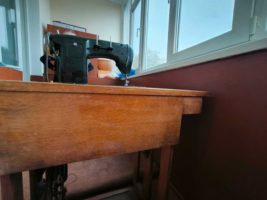 Швейна машинка Lucznik