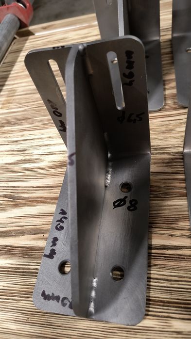 Kątownik montażowy ciesielski nierdzewny