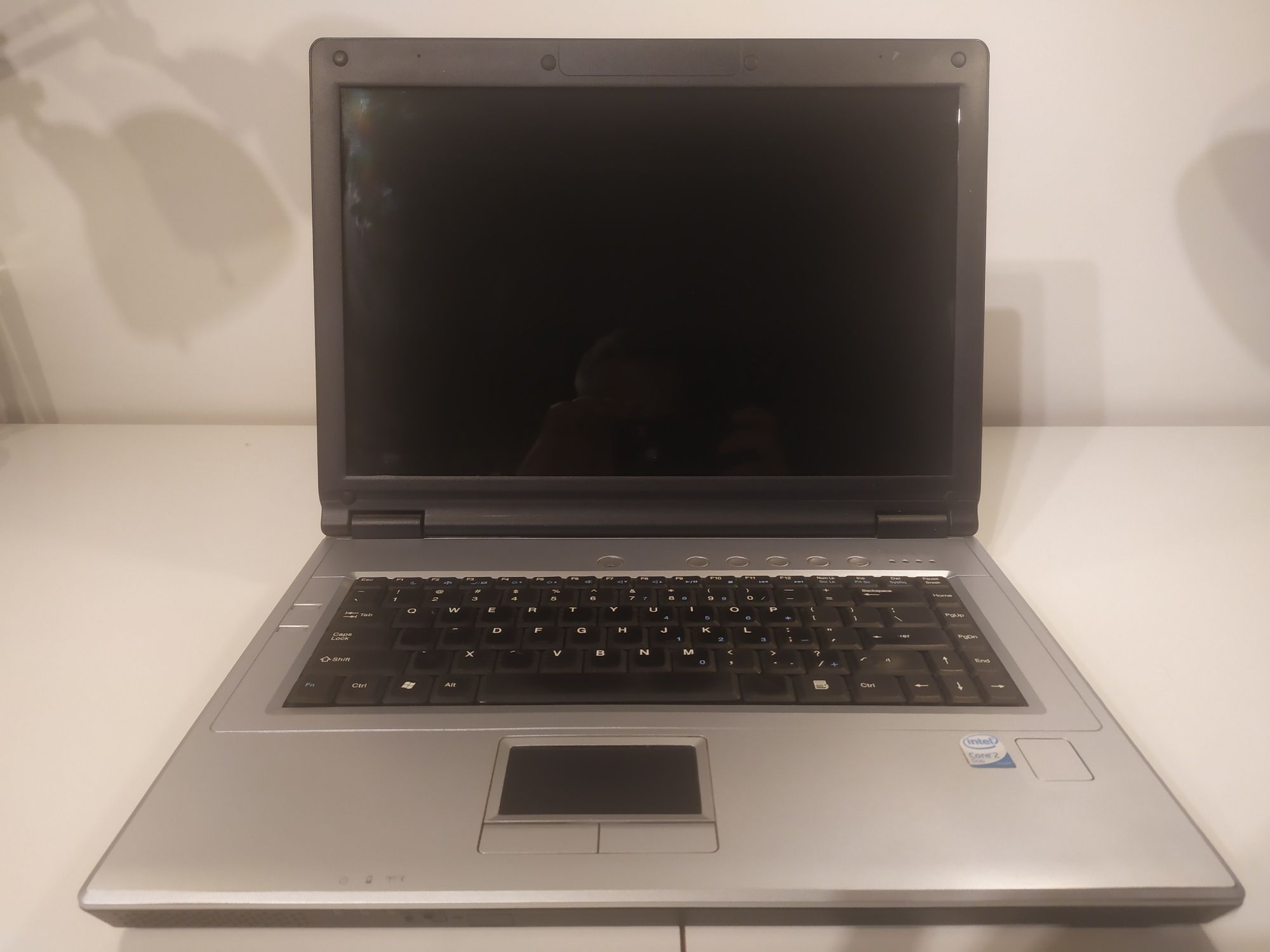 Laptop COMPAL FL91 Intel Core 2 Duo 4GB ram hdd 120gb windows 10 note