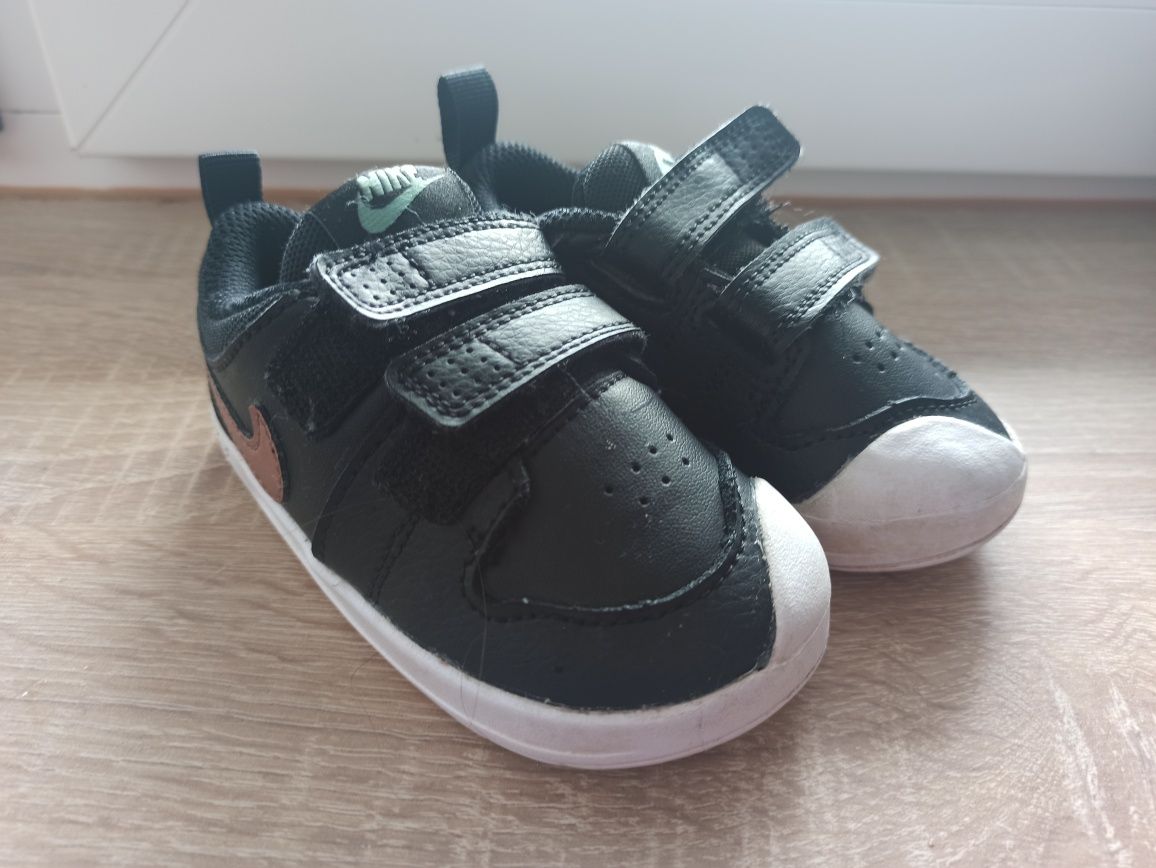 Buty Nike 22 jak nowe