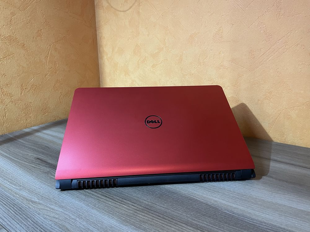 Бюджетний ігровий ноутбук Dell(Core i7/GTX1050 4GB/SSD/DDR4/FHD 15.6)