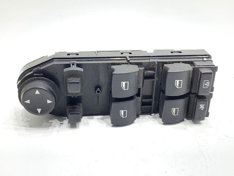 PRZEŁĄCZNIK SZYB - 167.00 PLN - BMW 5 (E60) 2003 - 2010 530 d 160 kW [218 KM] olej napędowy 2003