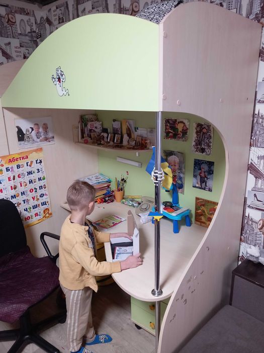 Продам кровать-чердак