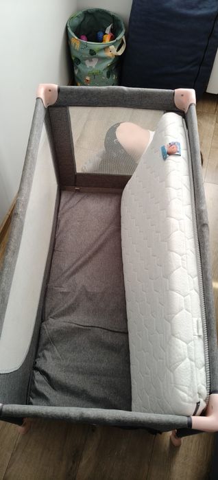 Łóżeczko turystyczne Kinder Kraft + materac 120x60 odeo +