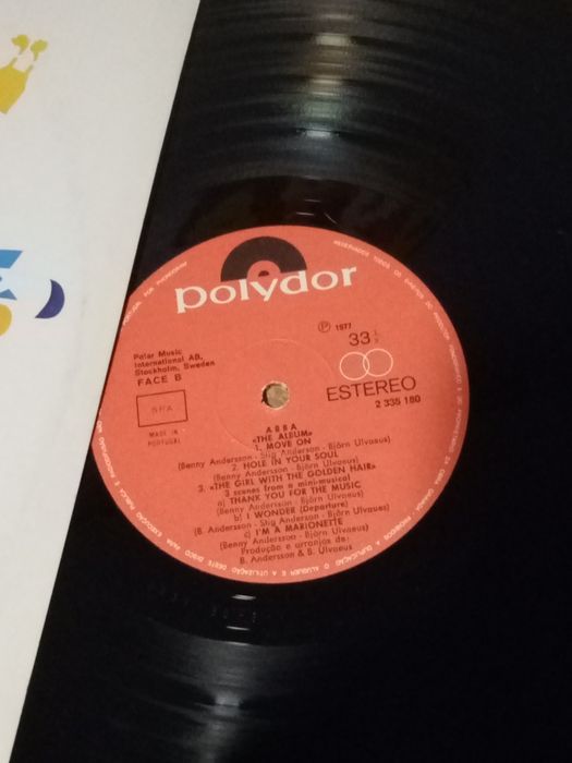 Várias coleções de vinil e vinis