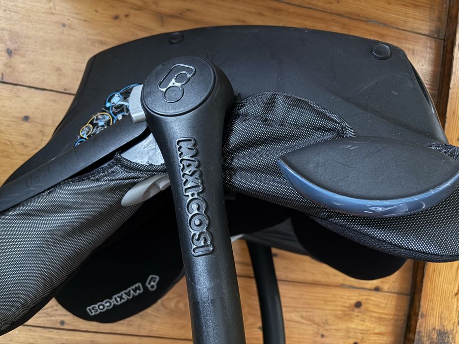 Fotelik samochodowy/ nosidelko Maxi Cosi