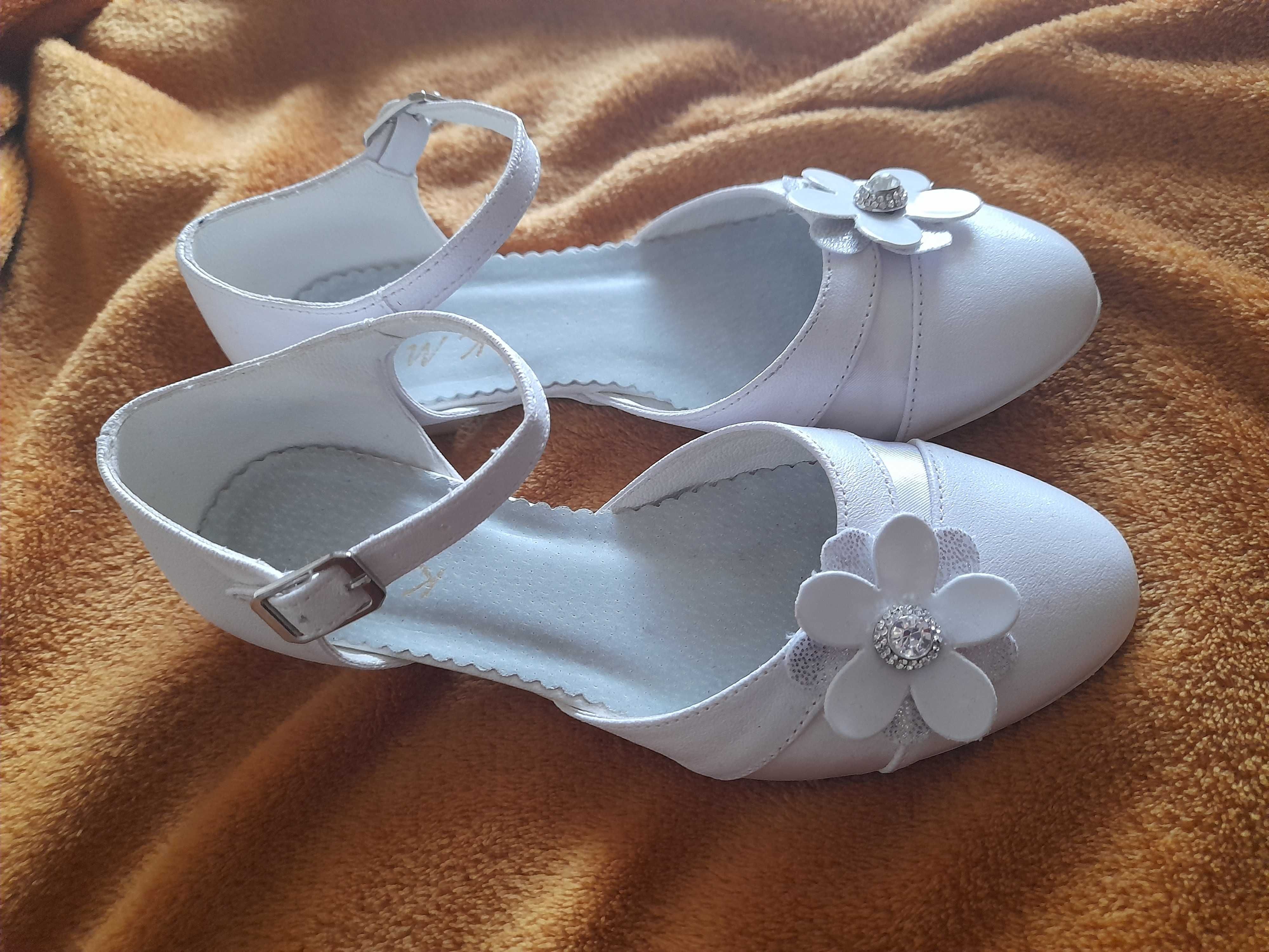 Buty komunijne dla  dziewczynki rozmiar 32