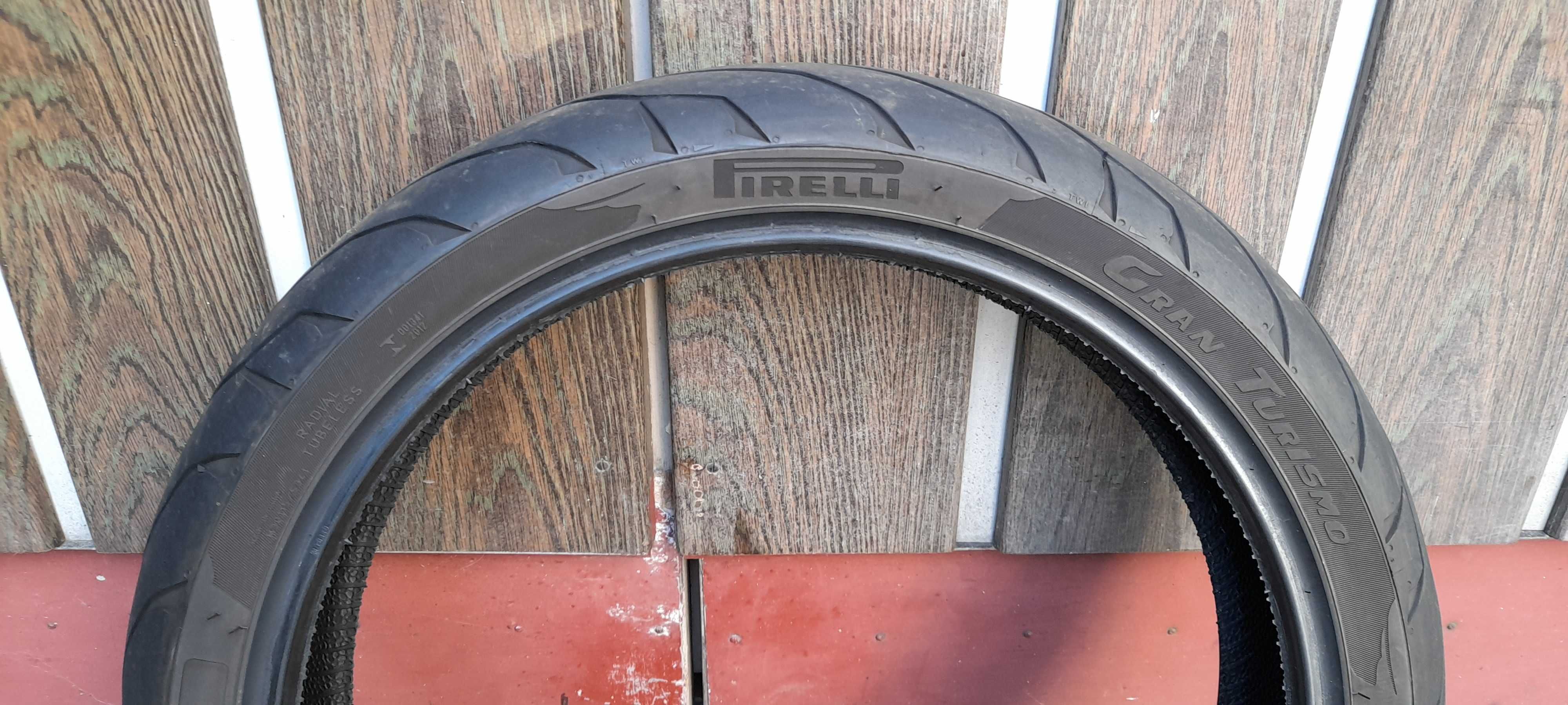 Opona do motoru Pirelli  120/70 ZR17  M/C 59W