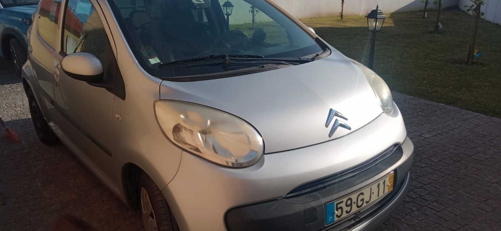 Vendo este carro