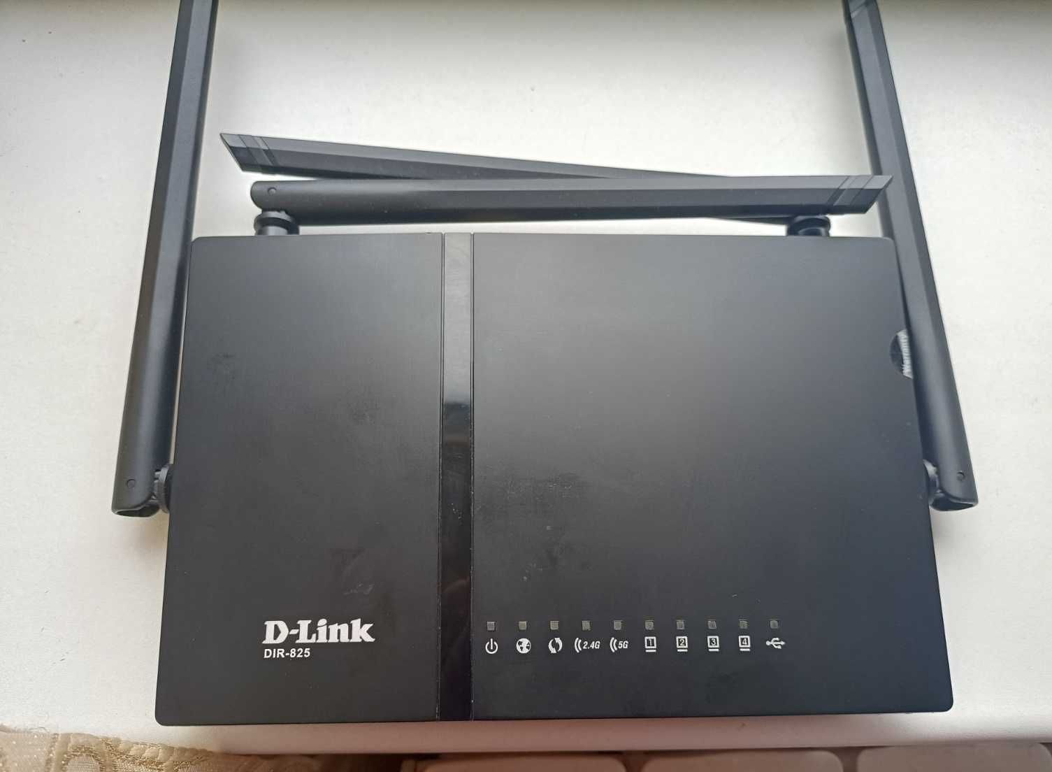 Wi-Fi Роутер Маршрутизатор Wifi 5 D-Link DIR-825/AC/G1 1Gb/s