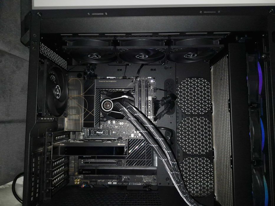 i9 13900K/ 64GB DDR5/ Z690 CREATOR/ BE QUIET 1000W/ AIO 360 /GWARANCJA