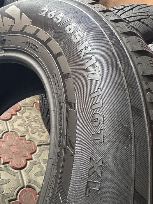 265/65 R17 Nokian зимняя резина 9+мм как новая 265 65 R17 зима