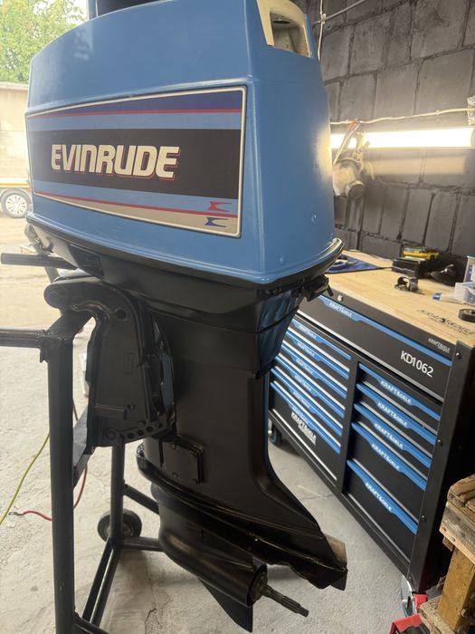 Silnik zaburtowy Evinrude 70 km 2T łódka Motorówka