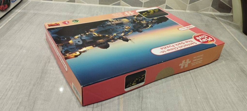 Puzzle NOWE 1000 elementów świecące w ciemnościach Santorini NOWE
