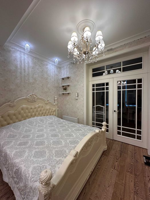 Жилянська 118 Елегант 4 поверх хороший стан pet-friendly