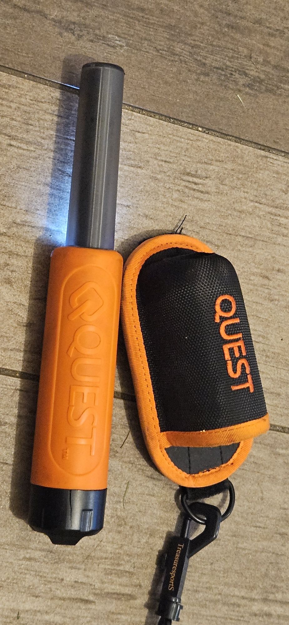 Pinpointer Quest Xpointer Max z dyskryminacją żelaza