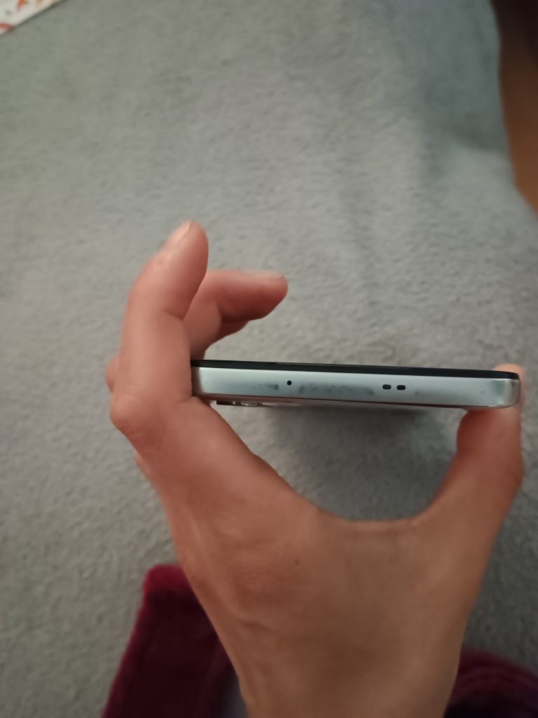 Motorola G82 5G używana