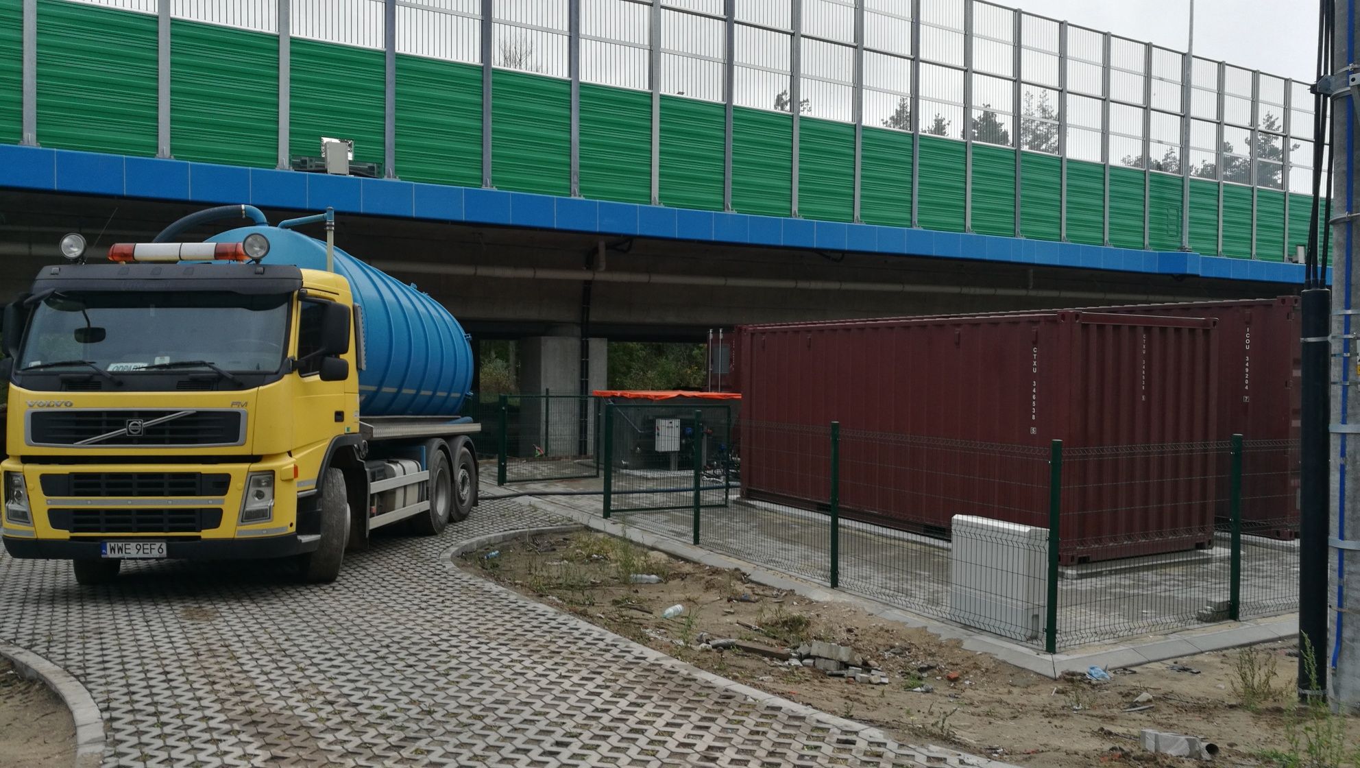 DOSTAWA WODY cysterna 15m3 do basenu, beczkowóz, budowe, na koncerty