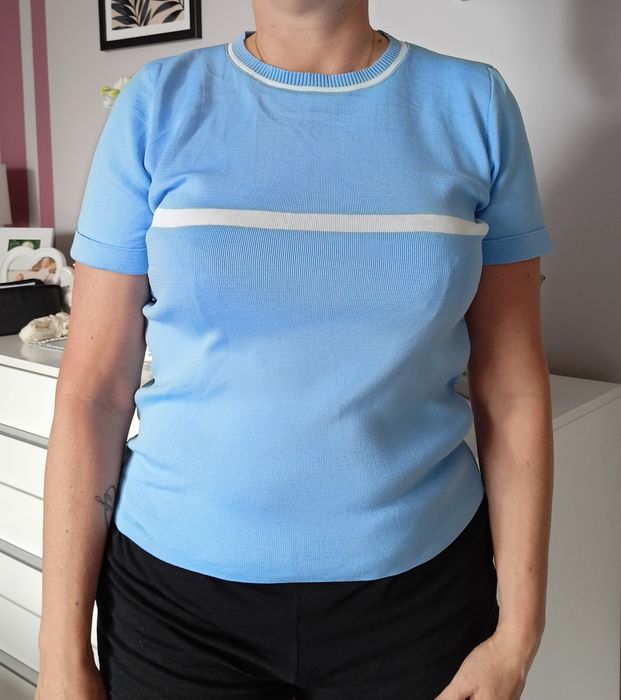 Bluzka sweterkowa