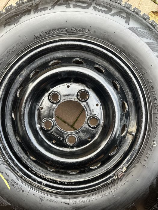 Шини LASSA 225/70 R 15c спрінтер