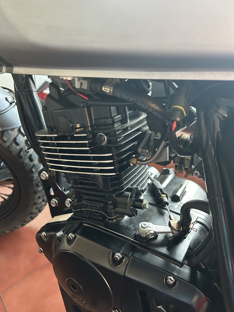 Mutt 125cc so 2.500 klm