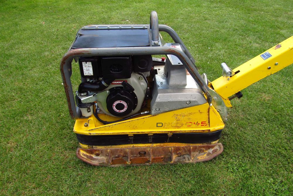 Zagęszczarka  Wacker DPU 4045 Rozruch elektryczny 380kg  super stan
