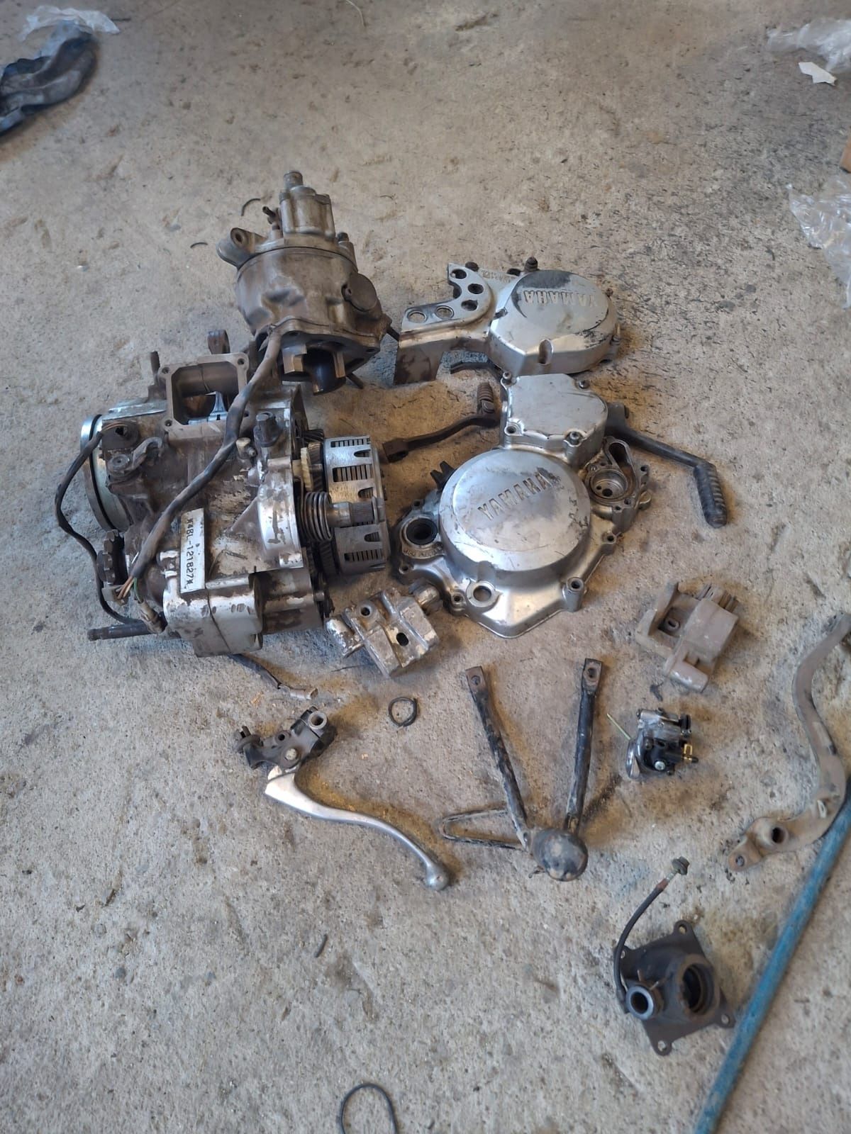 Yamaha dt 125 cała na części