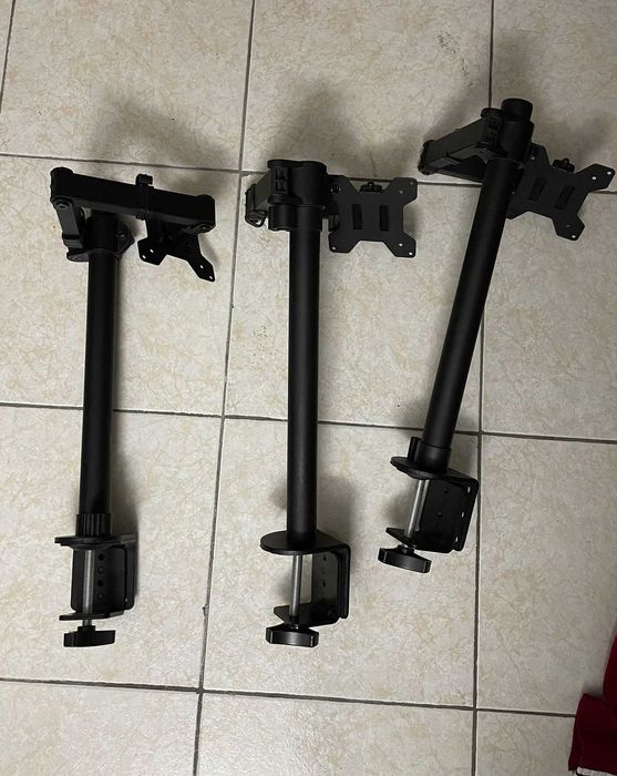 Suportes de mesa para monitores