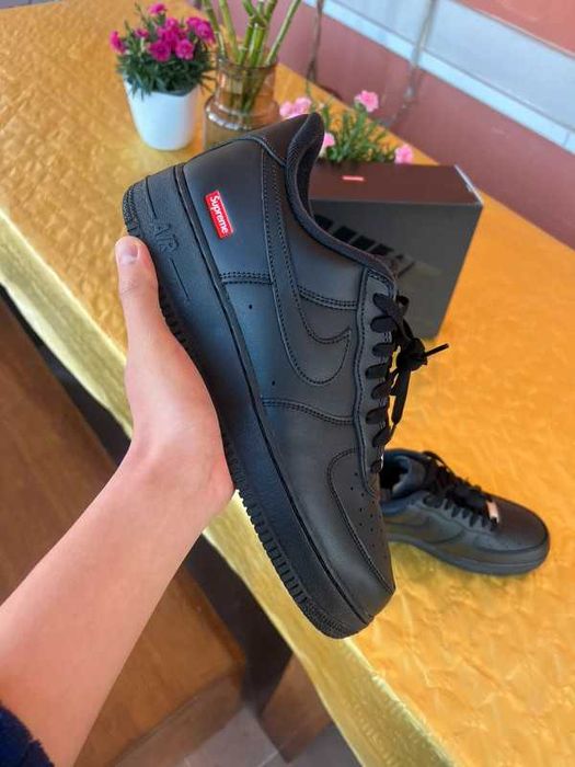 Nike_Air_Force_1_LowSupreme_Black r.38