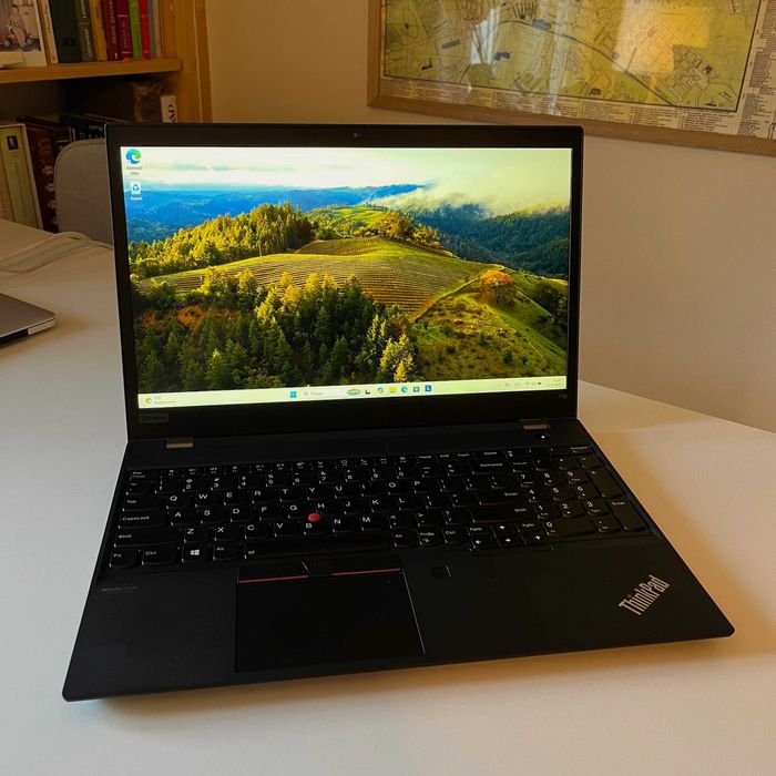 Lenovo ThinkPad T15 Gen 2