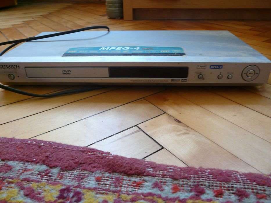 DVD плеєр Samsung p-245