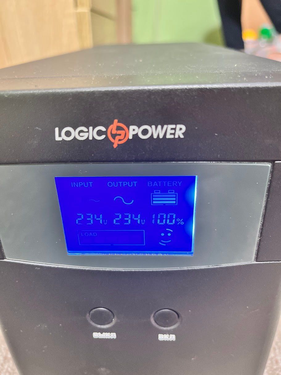 ДБЖ Джерело безперервного живлення (інвертор) Logicpower LPM-PSW-1500V