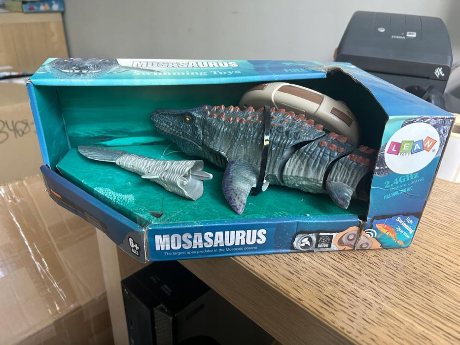 Zdalnie Sterowany Mozazaur Morski Pływający Rc