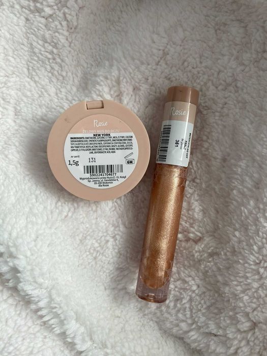Zestaw kosmetyków Rosie błyszczyk + cień