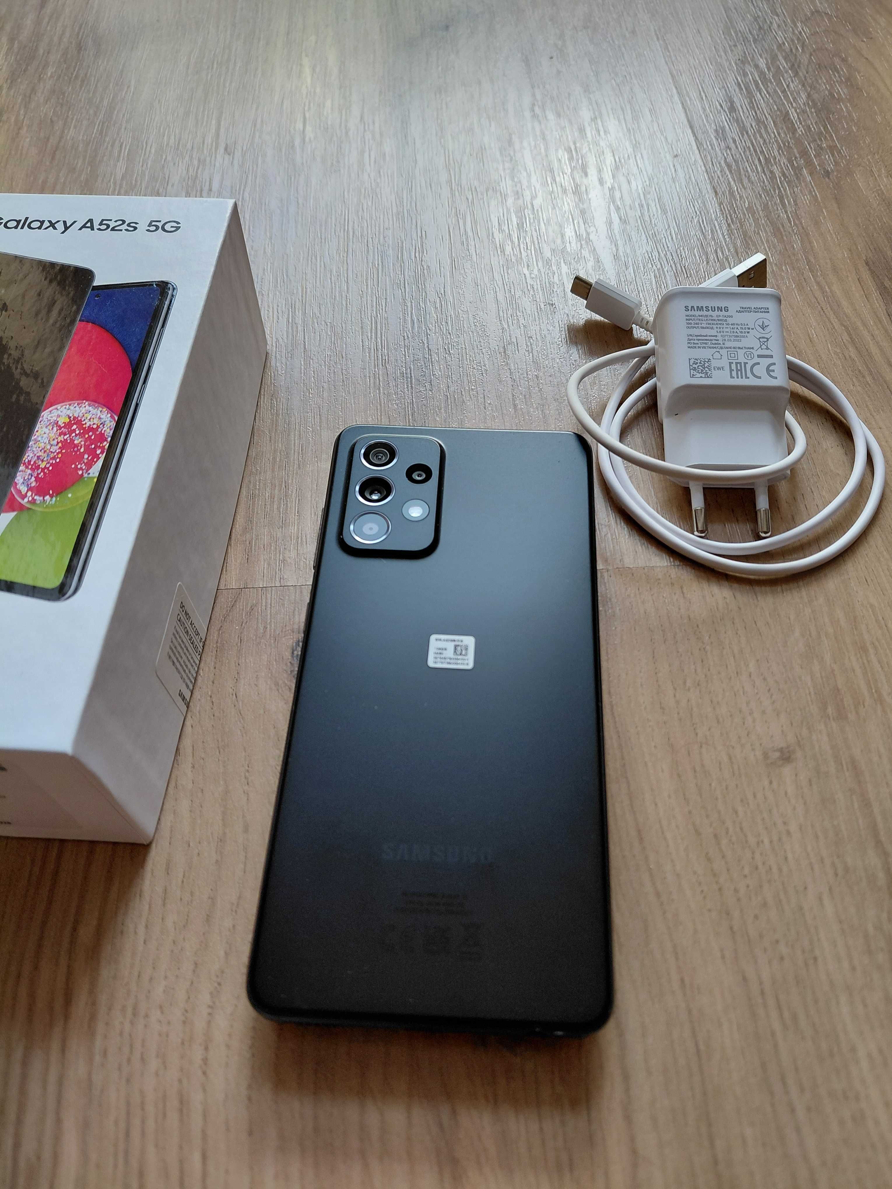 Telefon Smartfon Samsung Galaxy A52s 5G Czarny + Ładowarka Samsung
