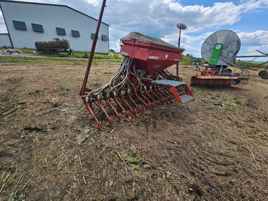 Siewnik zbozowy Accord kverneland dl4.5 do agregatu naped hydrauliczny