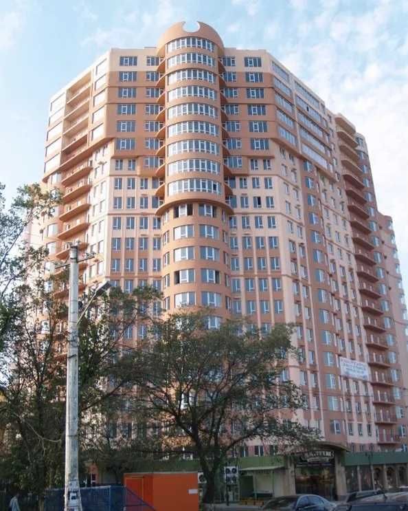 Сдаю посуточно от хозяина 2  комн. квартиру рядом море на Львовской