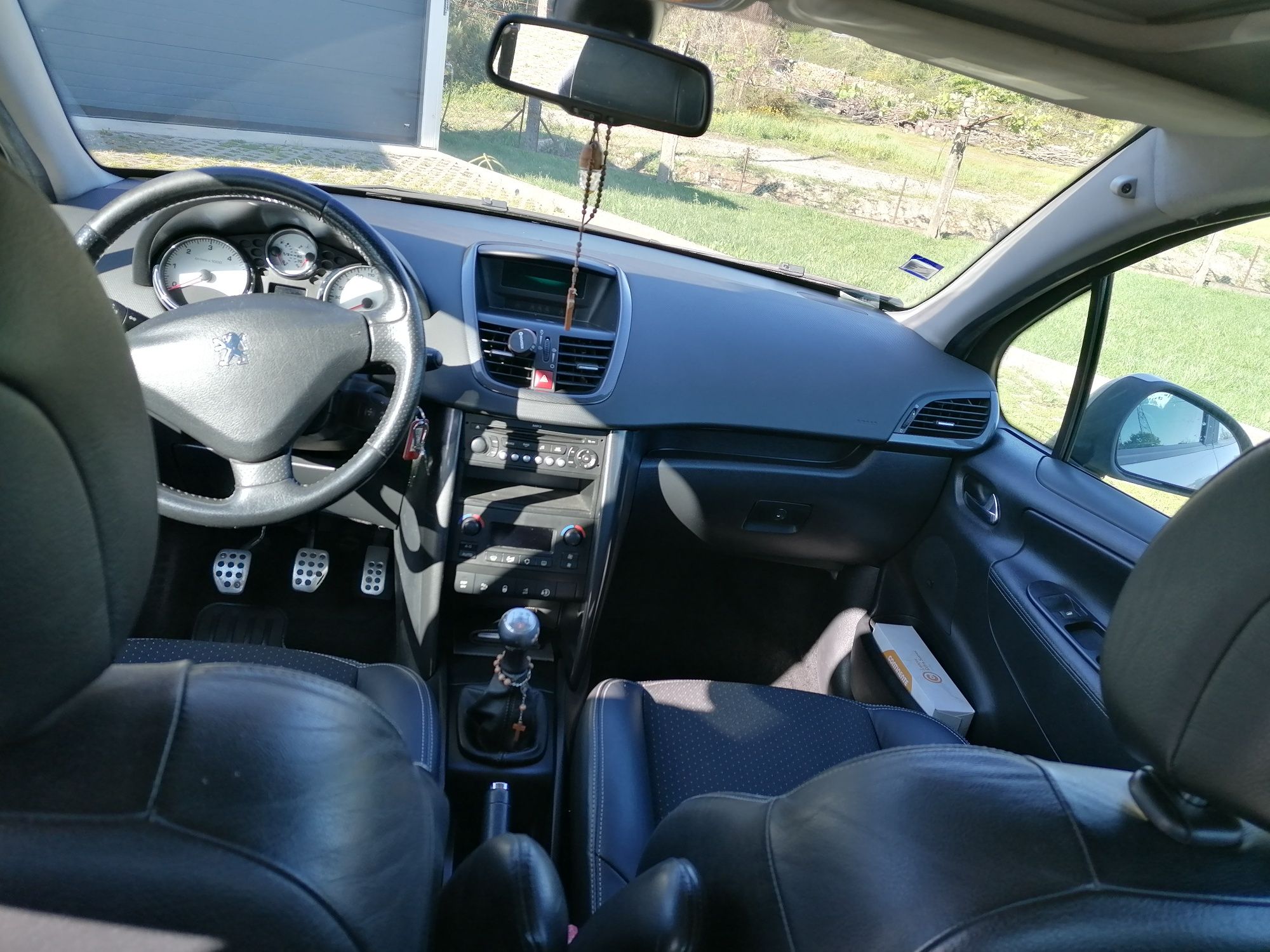 Peugeot 207 1.6 hdi
