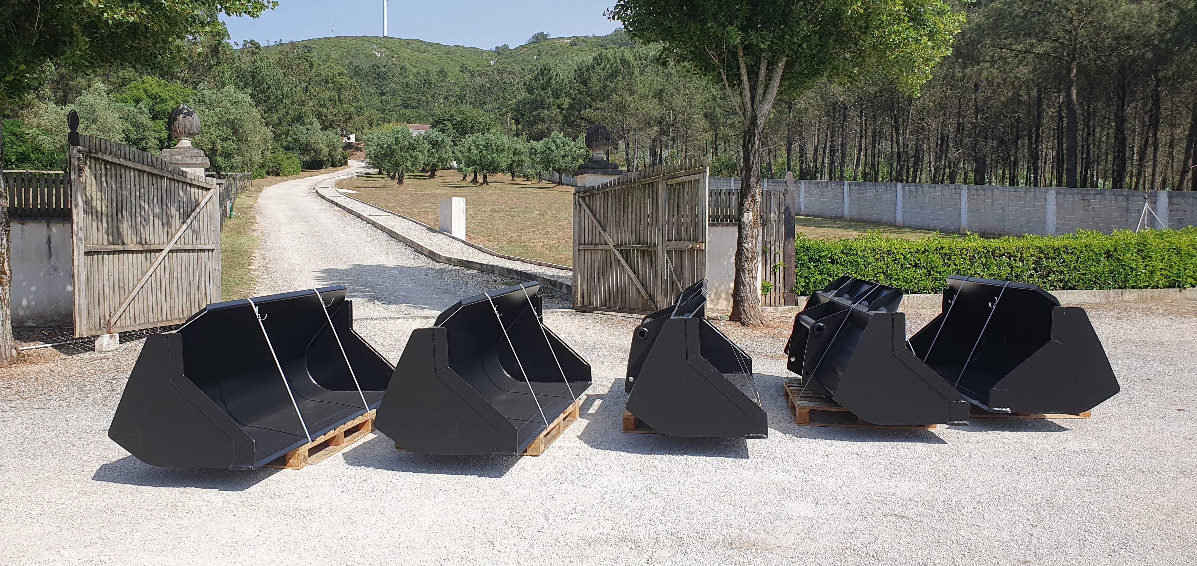 Manitou baldes novos para Manitou Telescópico e JCB Telescópico