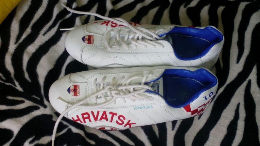 Adidasy damskie buty sportowe