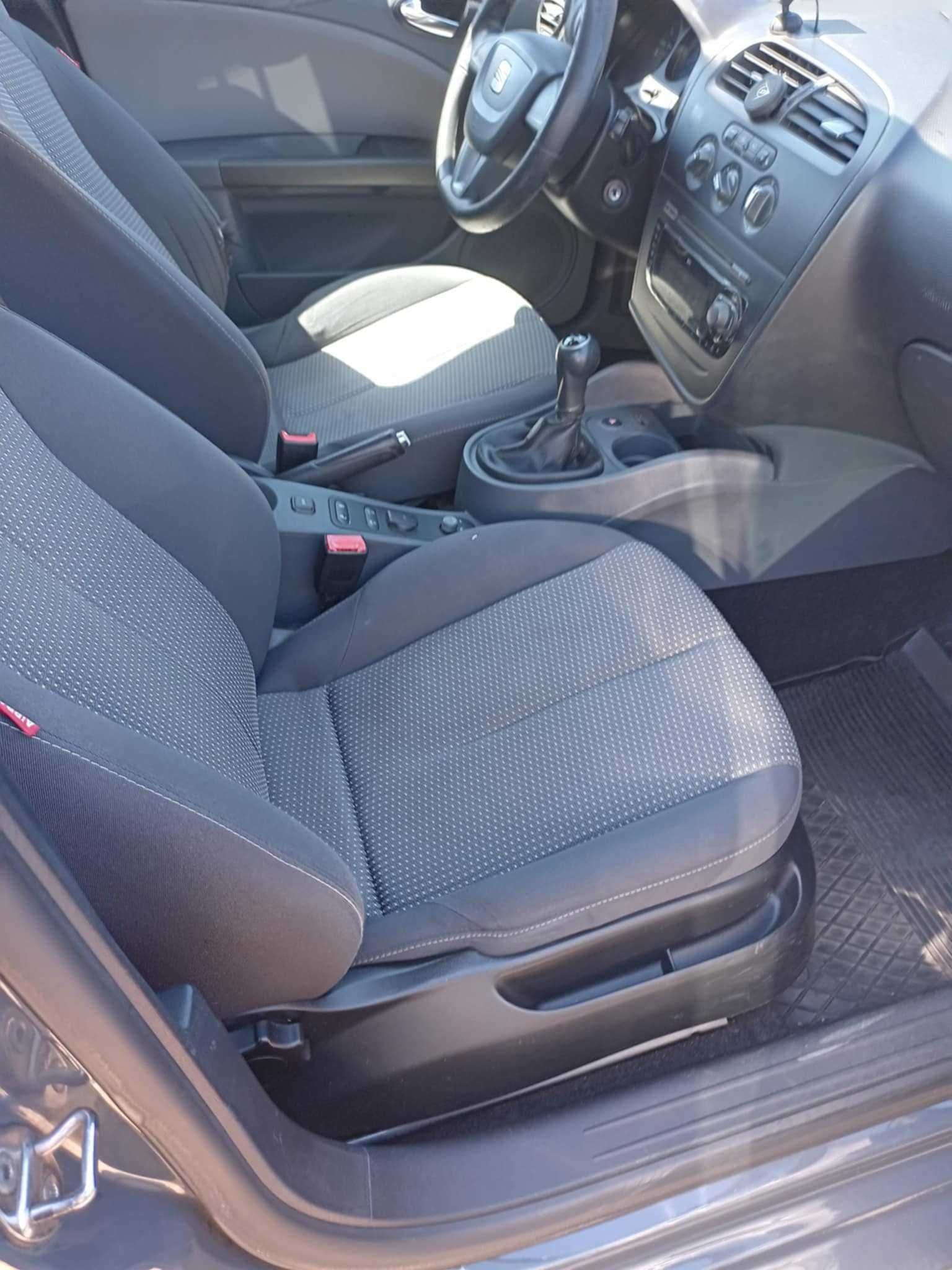 Seat Leon 2010 benzyna
