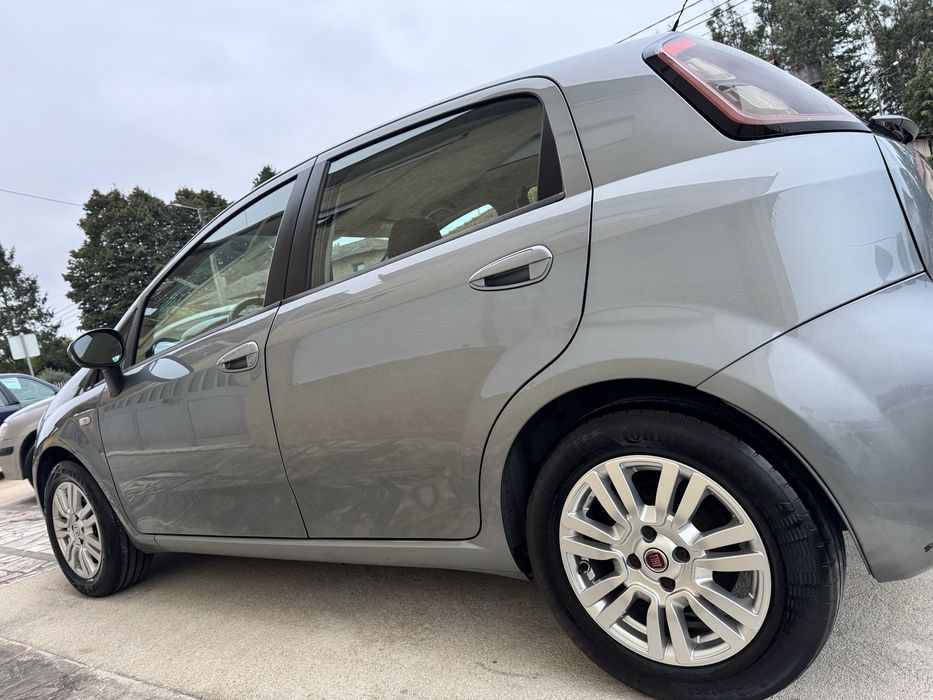 Vendo ou troco por carro mais barato (leia o anuncio)