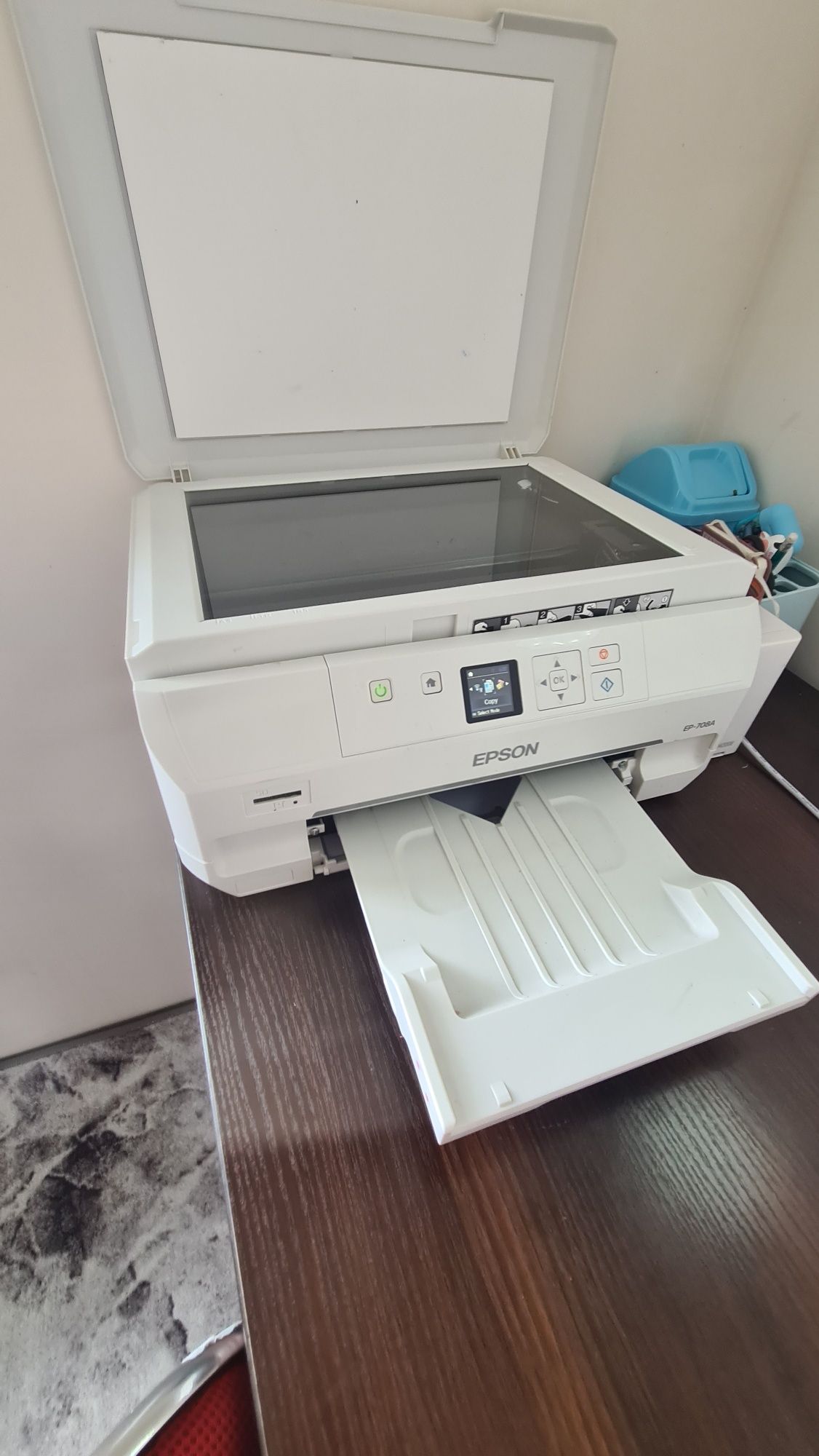 Продам б/у кольоровий БФП Epson Colorio